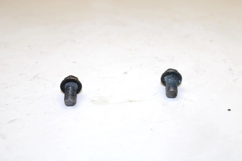 Yamaha Oem Crankcase Plug Bolt Pair 95027-08016-00 Q1612