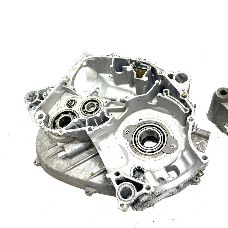 2008 Kawasaki Teryx 750 KRF750A 4x4 OEM Crankcase 14001-0109 XK0