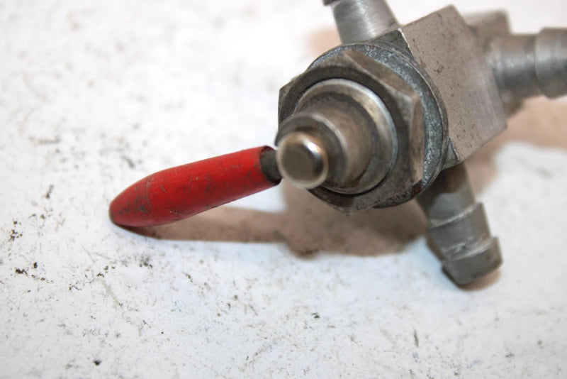 97 Polaris Storm Oem Fuel Shutoff Petcock 7051010 SP6