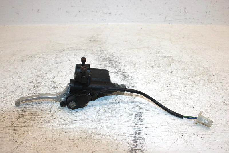 1997 Yamaha Vmax Sx 700 Triple Oem Brake Master Cylinder 8CR-W2587-00-00 SY10