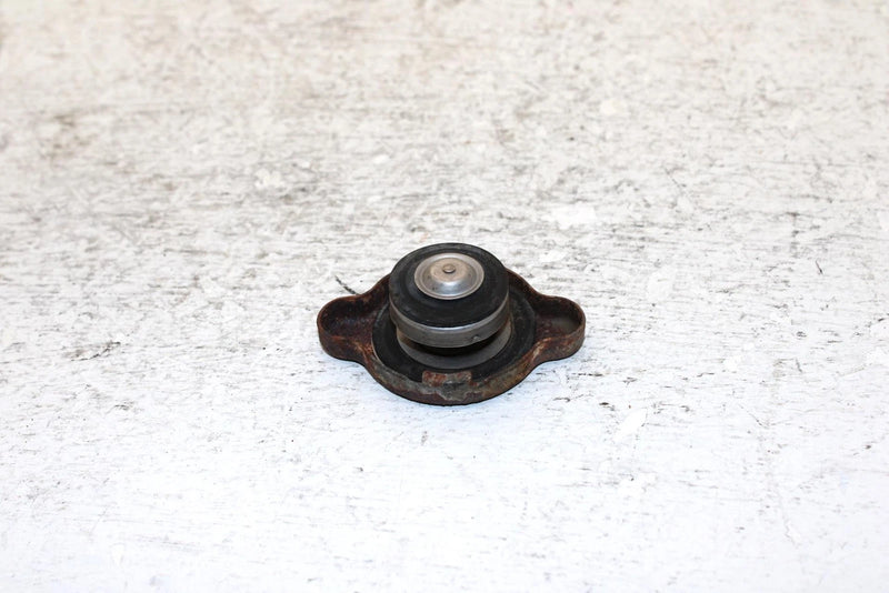 1991 Yamaha Exciter Ii 570 Liquid Oem Coolant Cap 1B3-12462-00-00 SY24