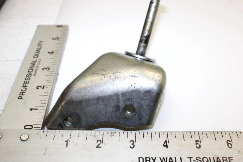 2007 Yamaha Phazer Oem Control Arm Bracket 8GC-23881-00-00 Q2474