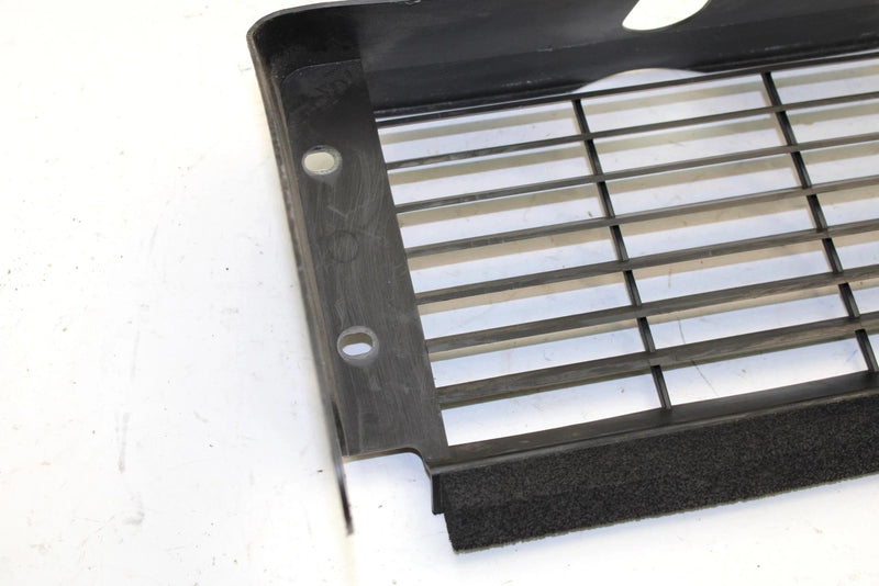 2008 Yamaha Fx Nytro Oem Engine Radiator Duct Grille 8GL-12661-00-00 SY120