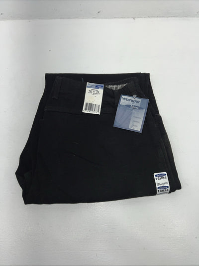 New Men’s Black Wrangler Blues Relaxed Fit Side Elastic Jeans. 16x34 K-17