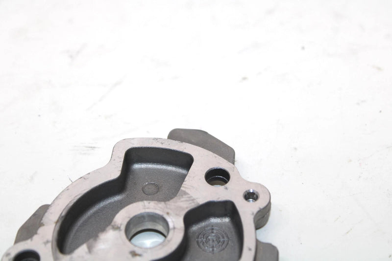 2017 Ski-doo Grand Touring 900 Oem Oil Pump Cover 420611982 SS65