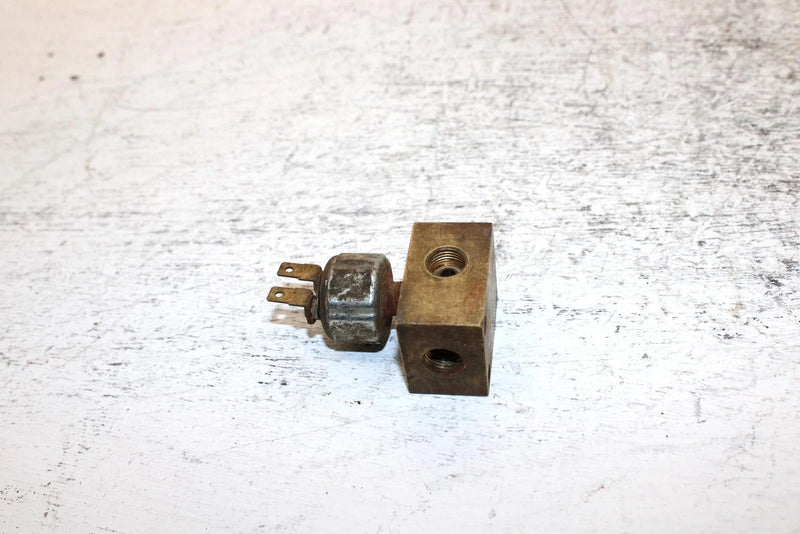 1999 Polaris Sportsman 500 Oem Brake Cross Fitting W/Switch 7052129 AP24