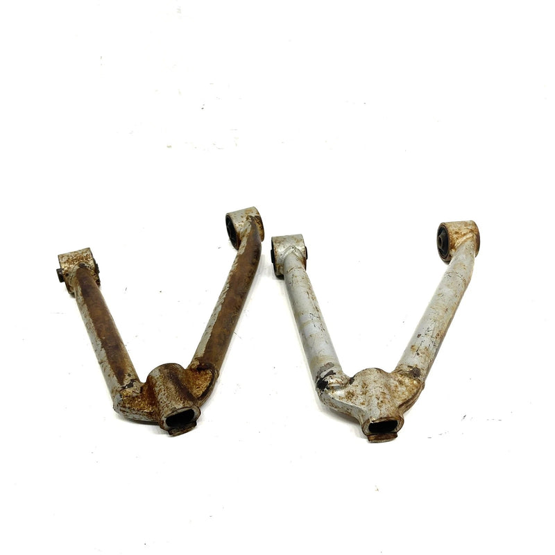 87-93 Suzuki Quadrunner LT4WD OEM Front Lower A Arm Set 52420-19B11 AS28