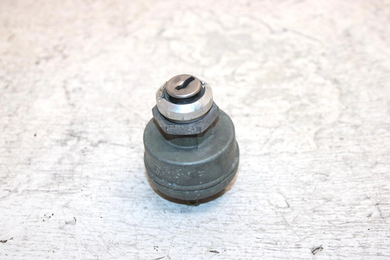 1998 Ski-doo Mach 1 700 Oem Ignition Key Switch 410111300 SS3