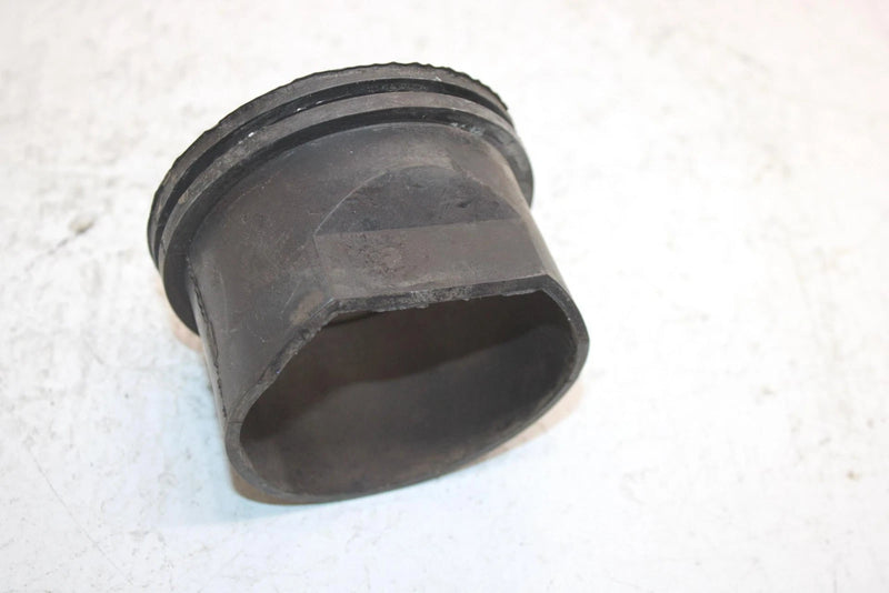 1994 Kawasaki 750 Ss Super Sport Oem Rear Air Duct 14073-3739 JK9
