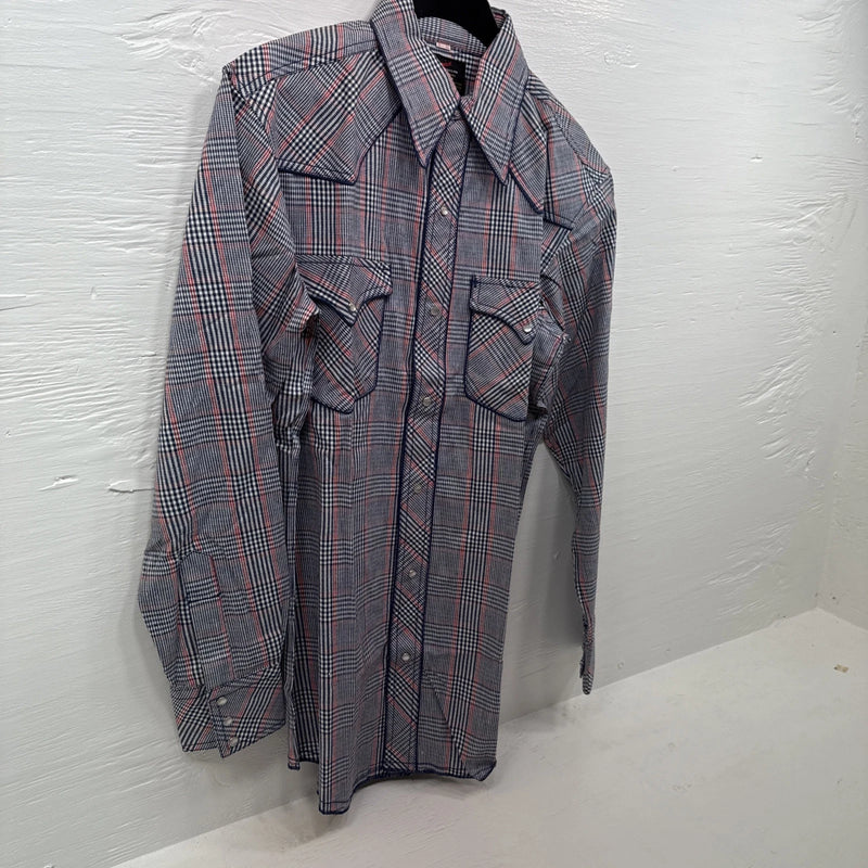 New Men’s Champion Western Multiple long sleeve pearl snap 15 X 34 Medium B-58