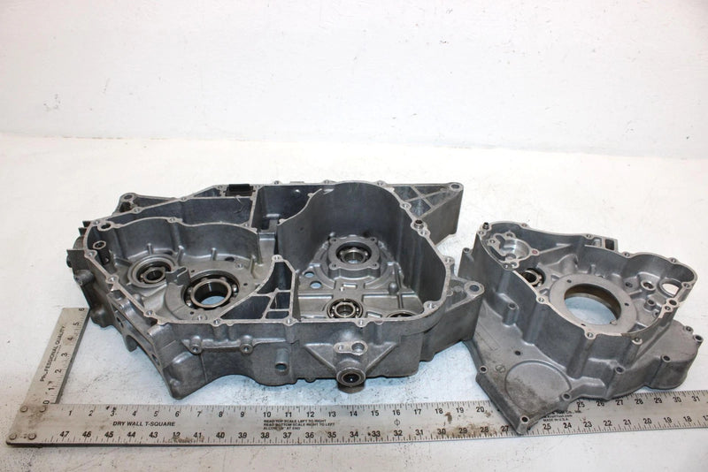 1999 Kawasaki Prarie 400 Oem Crankcase 14001-1245 AK28