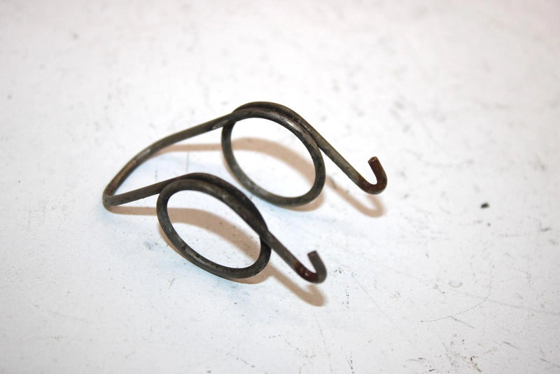 03 Bombardier Quest 650 Oem Shift Lever Spring 705500283 AB1.1
