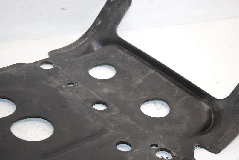 2001 Polaris Magnum 325 Oem Center Skid Plate 5435005 5433435 AP30