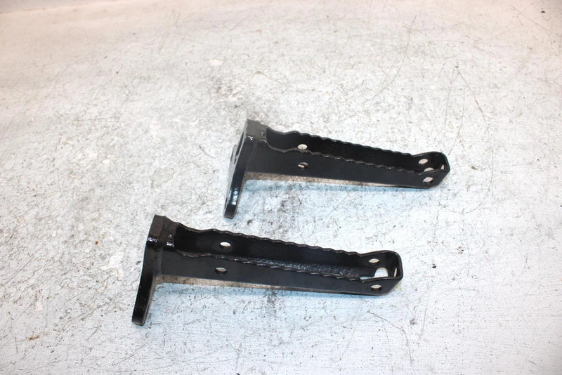 1994 Yamaha  Timberwolf 4wd Oem Foot Peg Set 4BD-27421-01-00 AY25