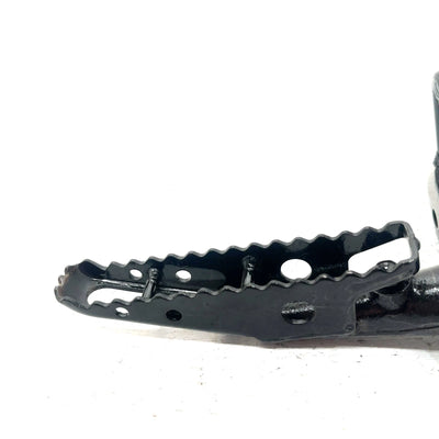 93-06 Honda Sportrax 300 TRX300EX 2x4 OEM Right Foot Peg 50610-HM3-000 AH81