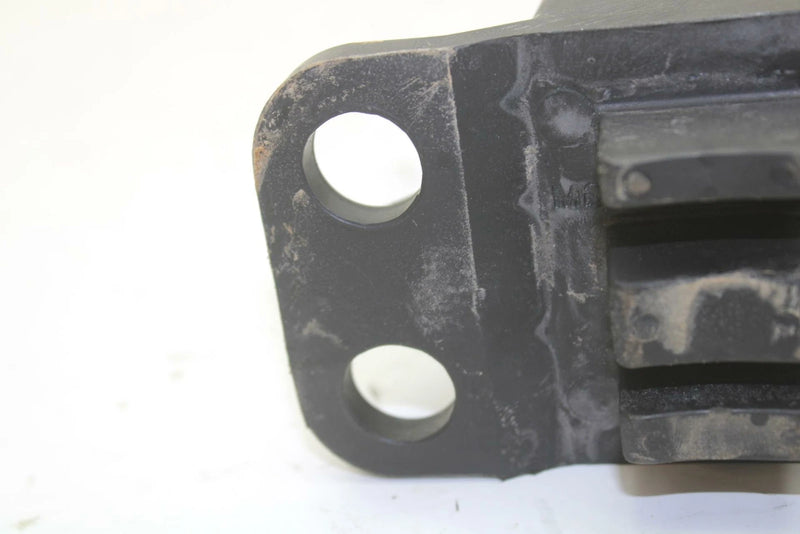 96 Yamaha Wave Raider 760 OEM Engine Mount Stopper 62T-44532-10-00 JY1 