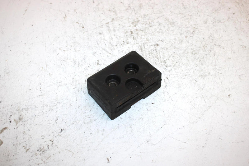 1990 Kawasaki 650 Ts Oem Waterbox Mount Dampner 92160-3731 JK8