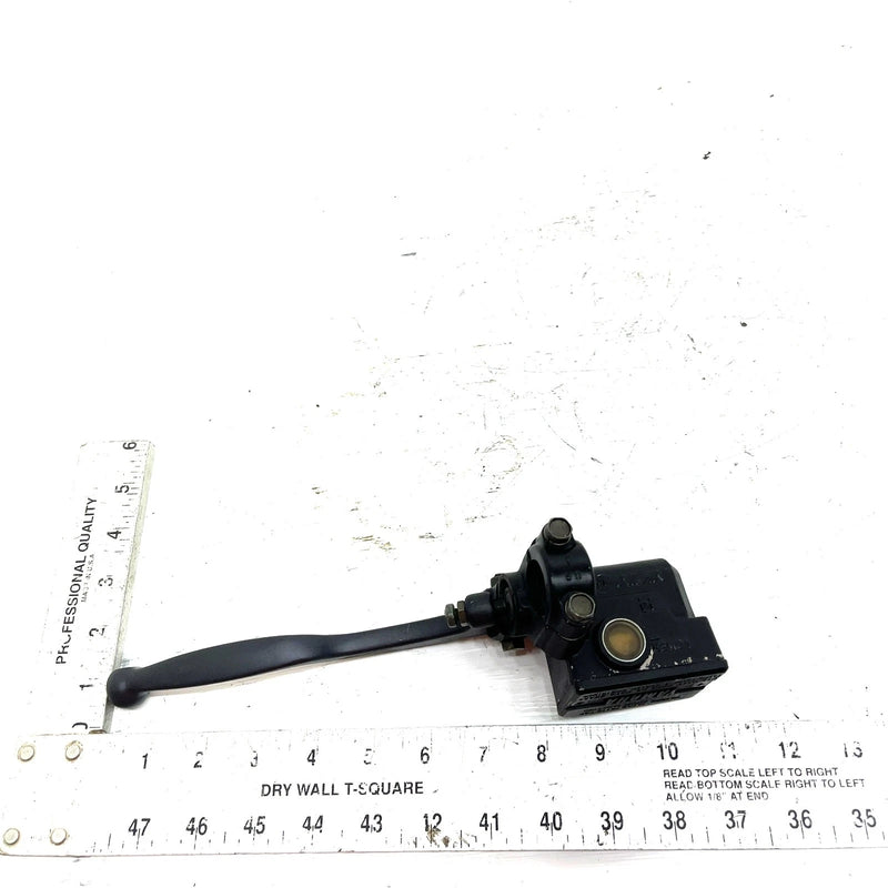1996 Yamaha Warrior 350 OEM Front Brake Master Cylinder 2GU-25870-10-00 AY60