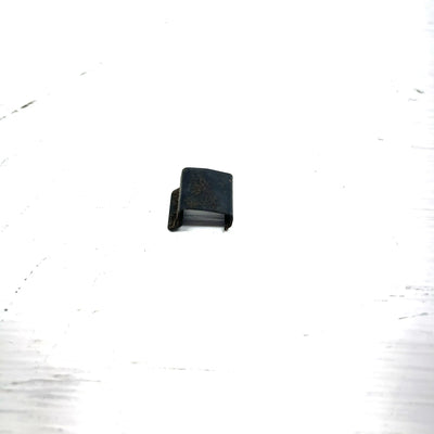 94-96 Polaris XCR  440 OEM Airbox Clip 7670055 Q2985