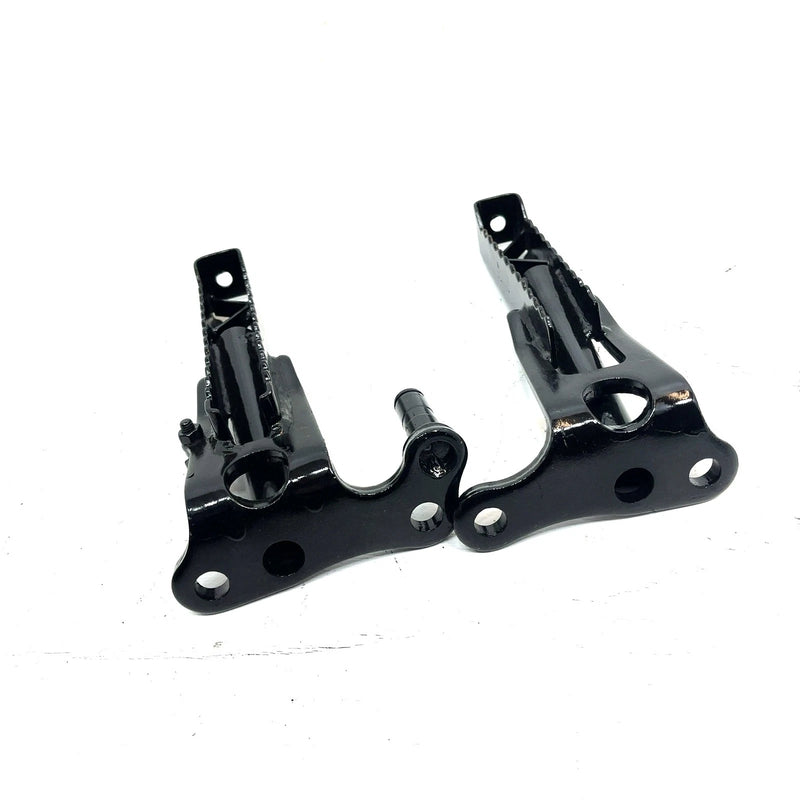 85-89 Yamaha Moto 4 OEM Foot Peg Set 29U-27411-11-00 AY66