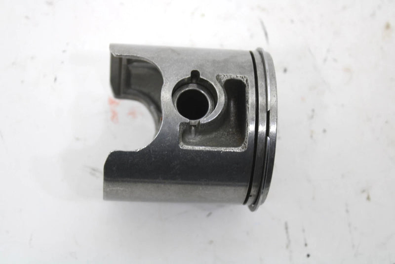 1992 Yamaha Exciter Ii Le Oem Std Bore Piston 88R-11631-00-92 SY68