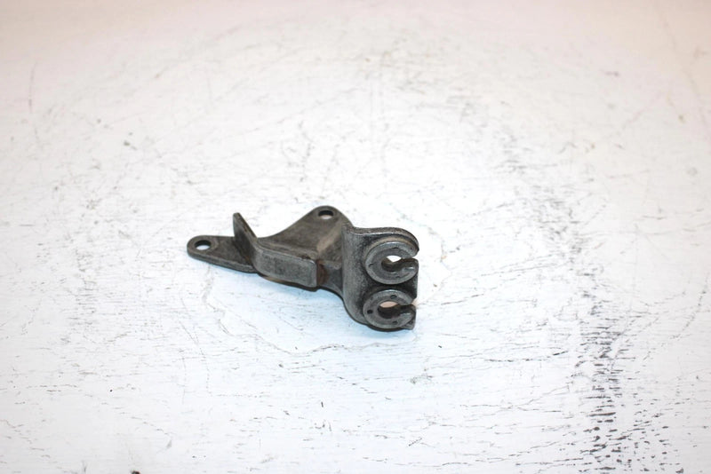 1986 Yamaha  Moto 4 Oem Cable Bracket 1NU-26381-00-00 AY7