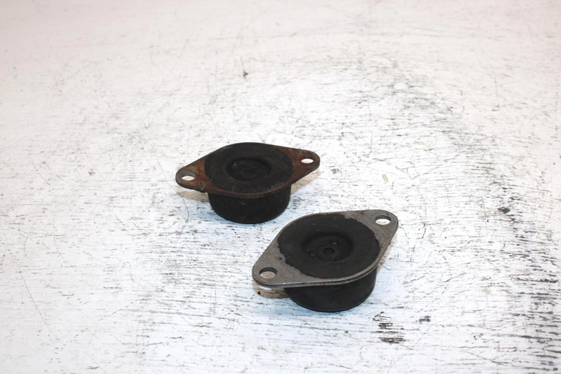 2002 Arctic Cat Z 570 Oem Front Engine Mount Pair 0608-645 SA20