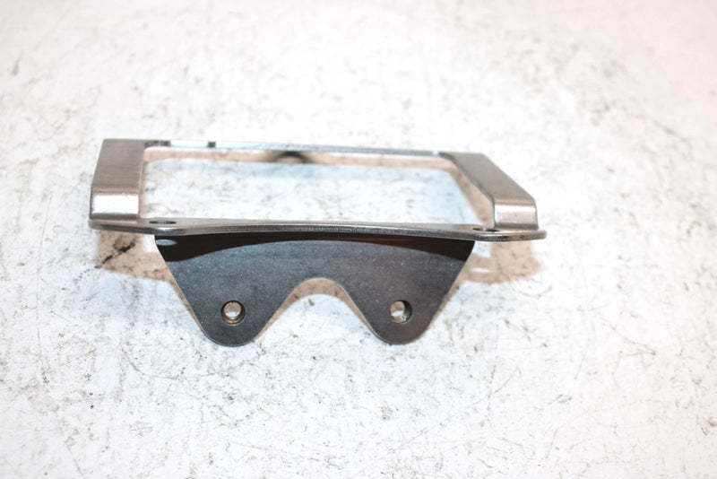 1994 Kawasaki 750 Ss Super Sport Oem Rear Steering Cover Bracket 11047-3773 JK9