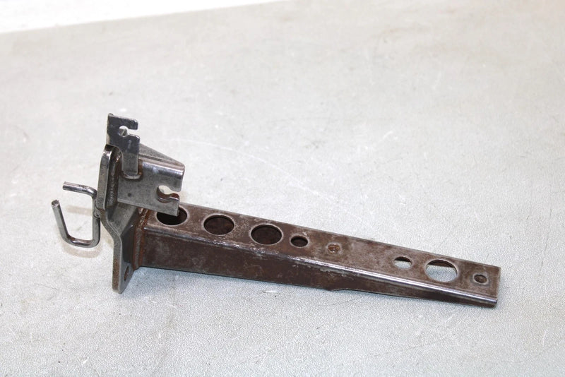 2000 Yamaha  Grizzly Oem Rear Right Foot Rest Support 5GT-27421-00-00 AY35
