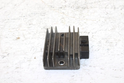 1992 Kawasaki Bayou 220 Oem Voltage Regulator 21066-1052 AK35