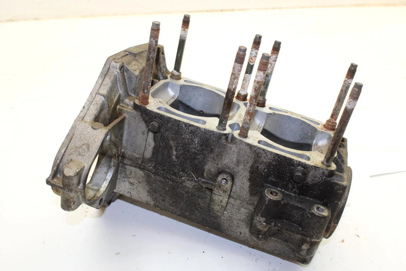 1994 Yamaha Vmax 600 Oem Crankcase 8AB-15100-01-00 SY82