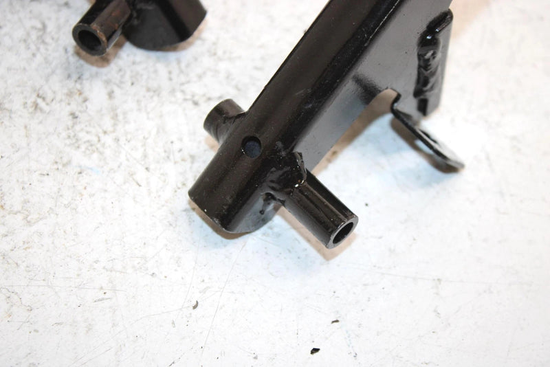 2001 Polaris Magnum 325 Oem Front Rack Support Pair 1013210-067 1013211-067 AP98