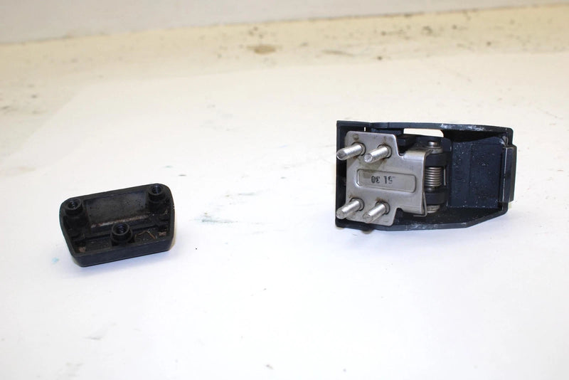 1995 Yamaha Waveraider 1100 Oem Hatch Lock Assembly GJ1-62840-00-00 JY12