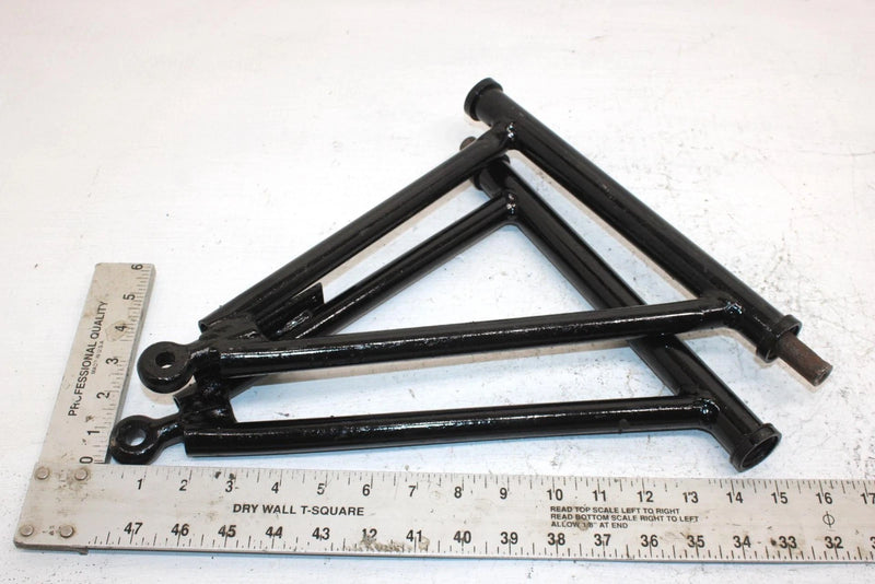 1991 Polaris Trail Boss 350l Oem Front Lower A Arm Set 1580033-067 2200482 AP175