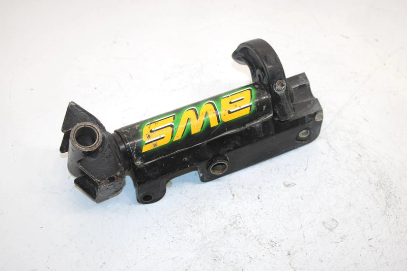 05 Arctic Cat Sabercat 600 Efi Oem Right Steering Spindle 1703-432 SA325