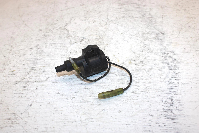 1997 Yamaha Vmax Sx 700 Triple Oem Ignition Coil 8DG-82310-00-00 SY10