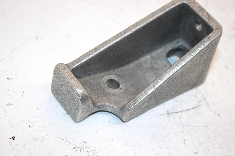 06 Arctic Cat Z 570 Oem Left Rear Engine Mount 0708-133 Q5525