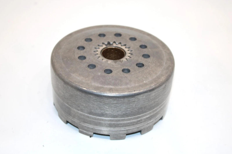85 Suzuki Quadrunner 185 Lt185 2x4 Oem Clutch Housing 21221-24303 AS15