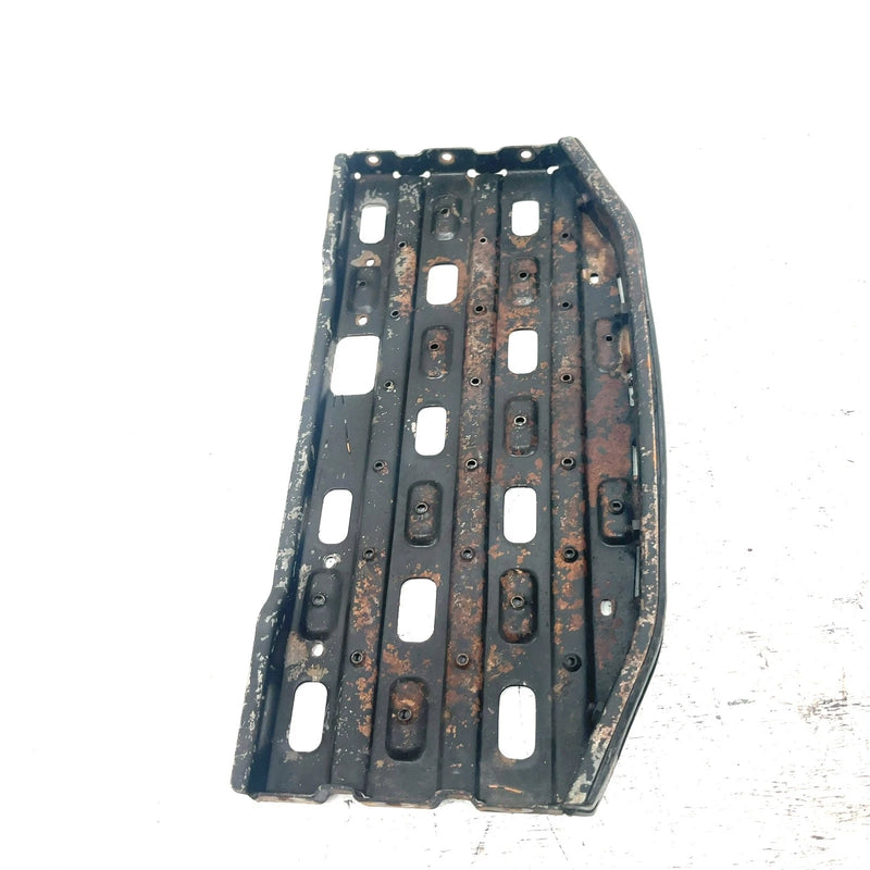 93 Polaris Trail Boss 350L 2x4 OEM Footrest Set 1040274-117 AP247