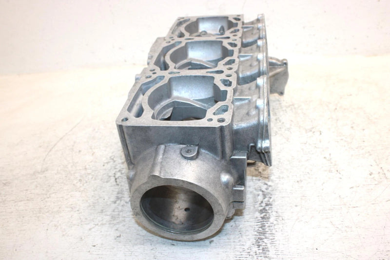1998 Ski-doo Mach 1 700 Oem Crankcase 420888026 SS3