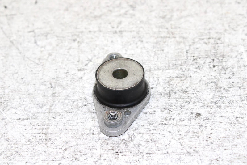 2013 Polaris 600 Rush Pro R Oem Left Rear Engine Mount 3022410 SP29