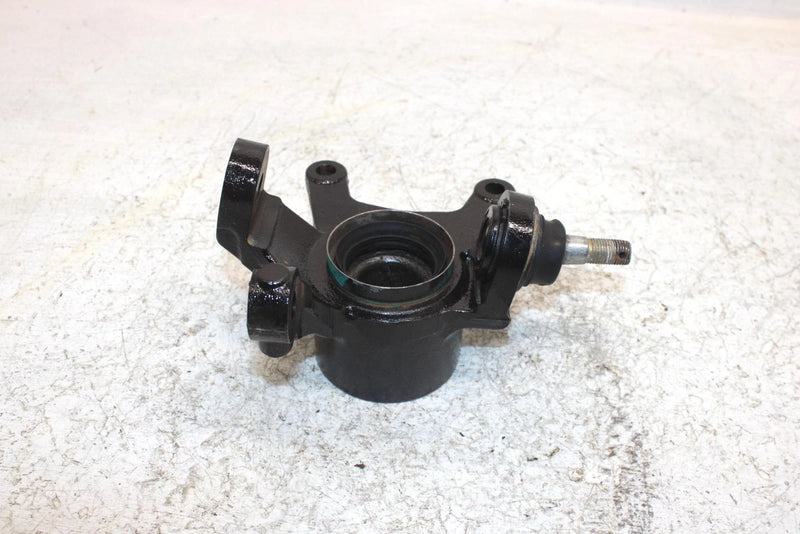 2006 John Deere  Buck 650 Oem Left Steering Knuckle 709400097 AJ0