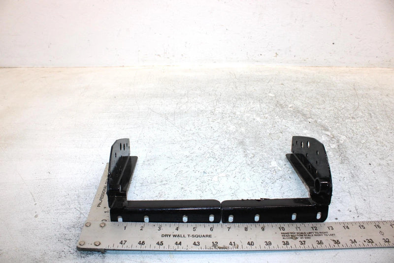 2006 Polaris Sportsman 500 Oem Tail gate Mount Bracket Set 1014250-067 AP186