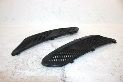 2002 Ski-doo Mxz 700 Oem Center Hood Vent Set 517302028 517302031 SS20