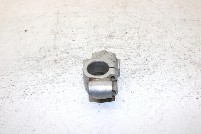 1990 Yamaha Phazer Ii Oem Left Front Suspension Bracket 84M-2376E-00-00 SY16