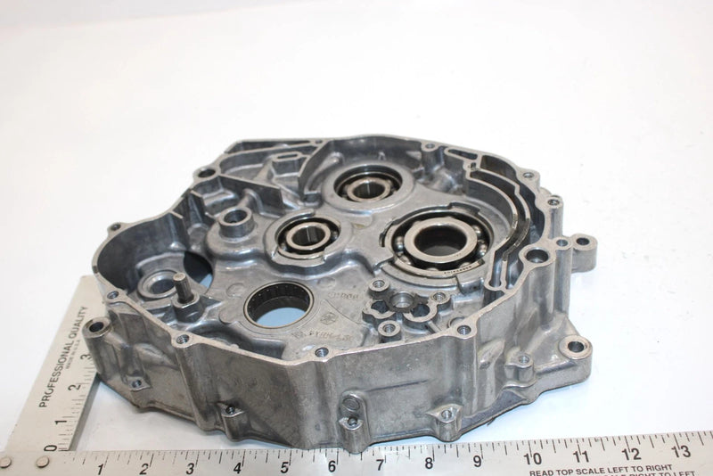 98 Yamaha  Timberwolf 250 Yfb250uk Oem Crankcase Half 4BD-15100-10-00 AY37