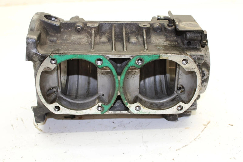 2002 Ski-doo Skandic 440 Oem Crankcase 420888483 SS100