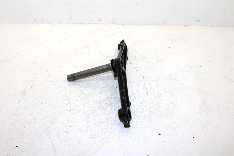 1984 Yamaha  Ytm 200 L Oem Lower Triple Tree 21V-23340-10-98 AY48