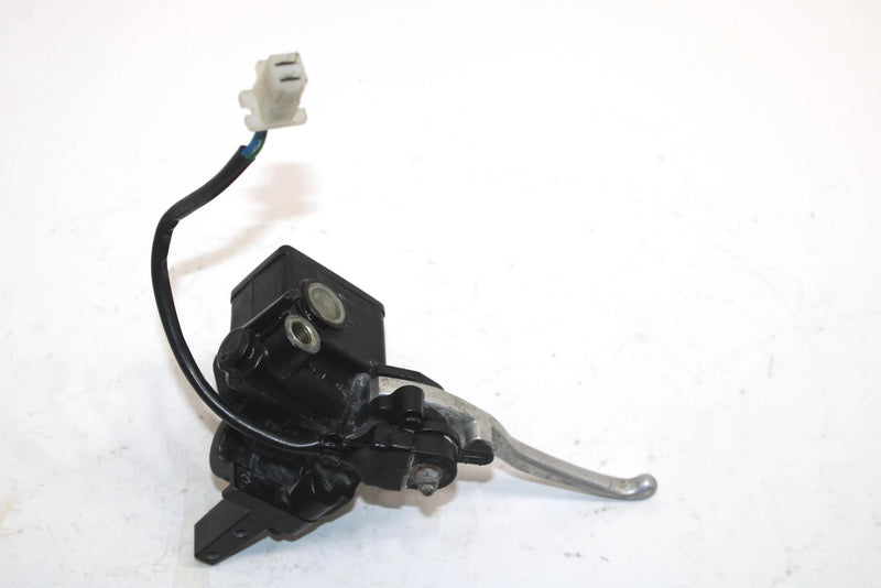 2005 Yamaha Rs Vector Er Oem Brake Master Cylinder Assembly 8FA-W2587-00-00 SY59