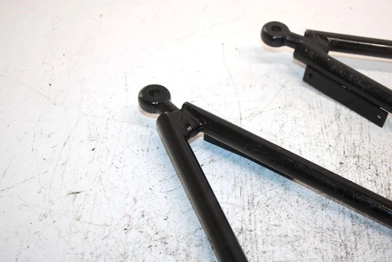 1993 Polaris 350l 4x4 Oem Lower A Arm Set 2200482 1580057-067 AP27